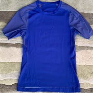 Lululemon Men’s T-shirt/Rashguard